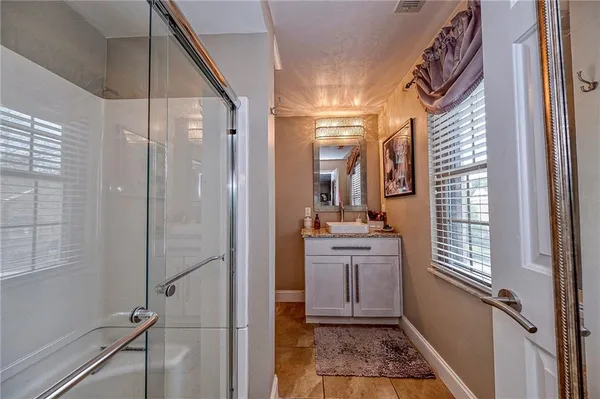 $315,800 | 136 Glenwood Drive, Monroeville, PA 15146