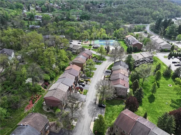 $315,800 | 136 Glenwood Drive, Monroeville, PA 15146