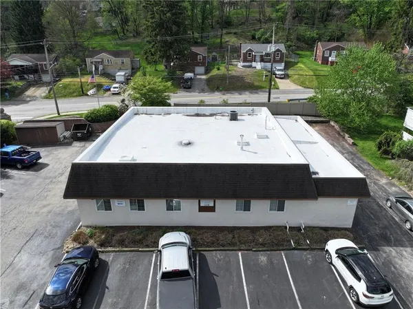 $315,800 | 136 Glenwood Drive, Monroeville, PA 15146