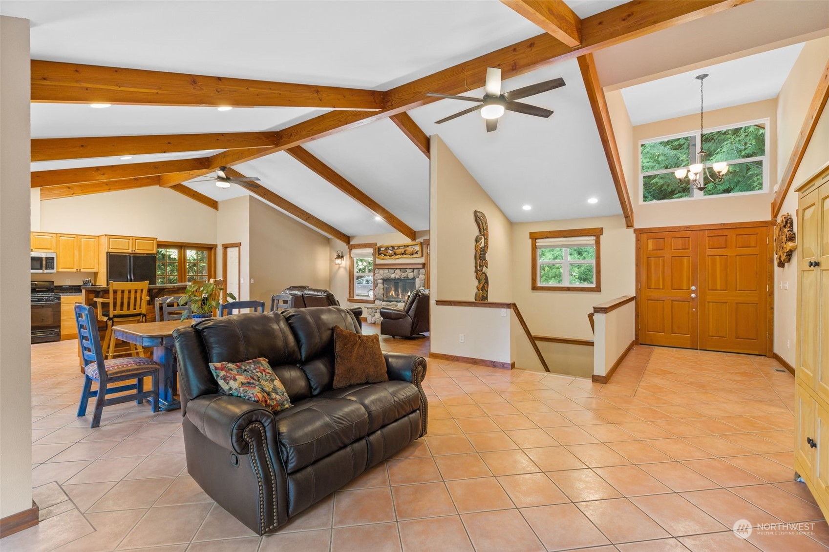 2088 Academy Road Bellingham, WA 98226 - Photo 10 of 40 Gallery Image 10