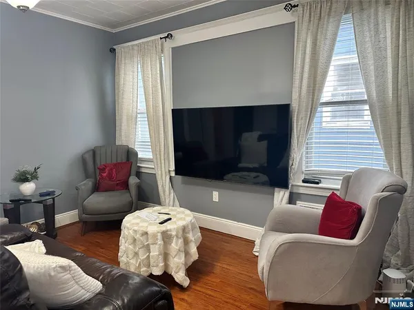 $2,600 | 70 Arthur Street, Clifton, NJ 07011