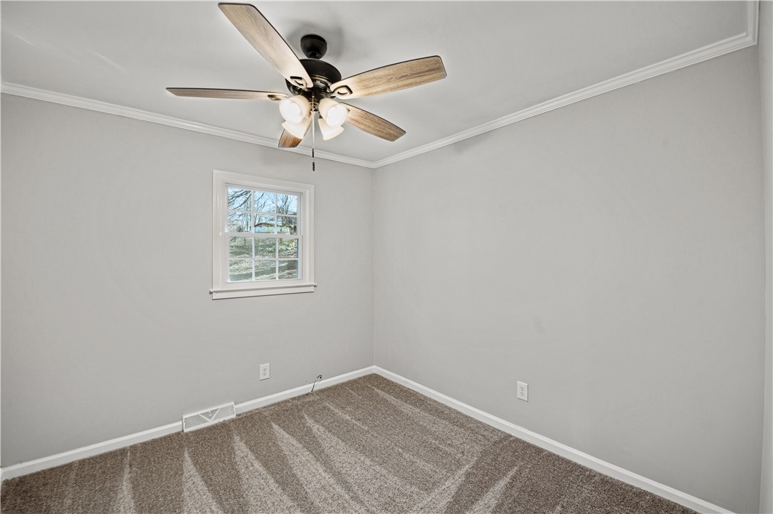 318 Elljean Road Easley, SC 29640 - Photo 24 of 37