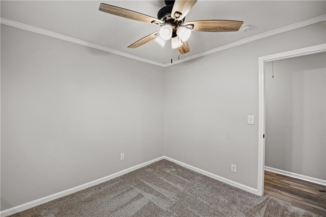 318 Elljean Road Easley, SC 29640 - Photo 27 of 37