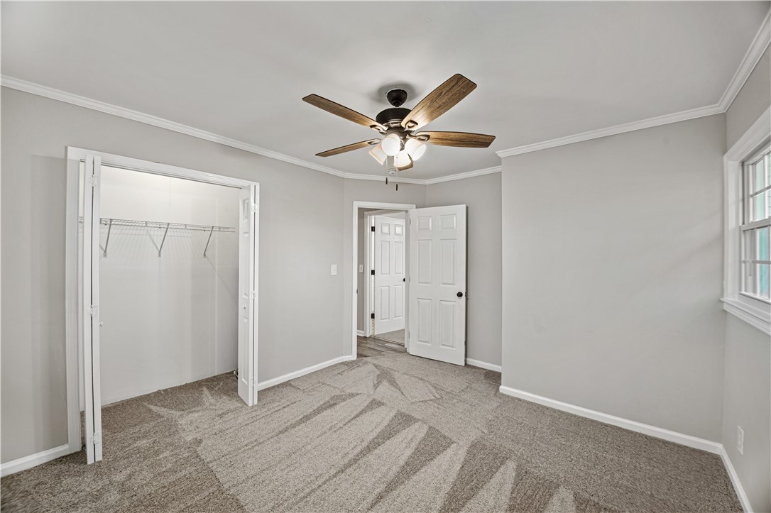 318 Elljean Road Easley, SC 29640 - Photo 4 of 37