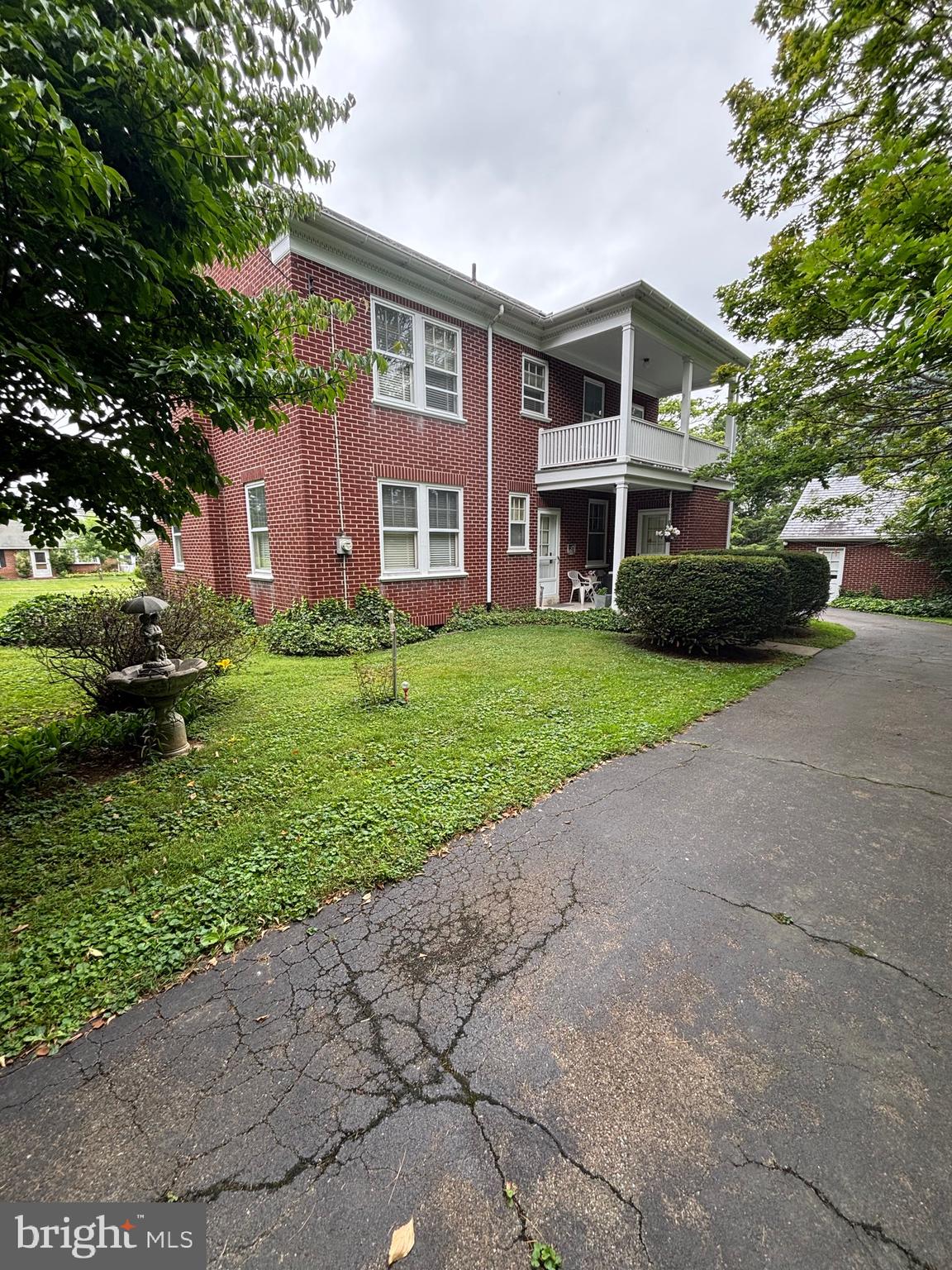 2 Hoover Road Lancaster, PA 17603 - Photo 3 of 22