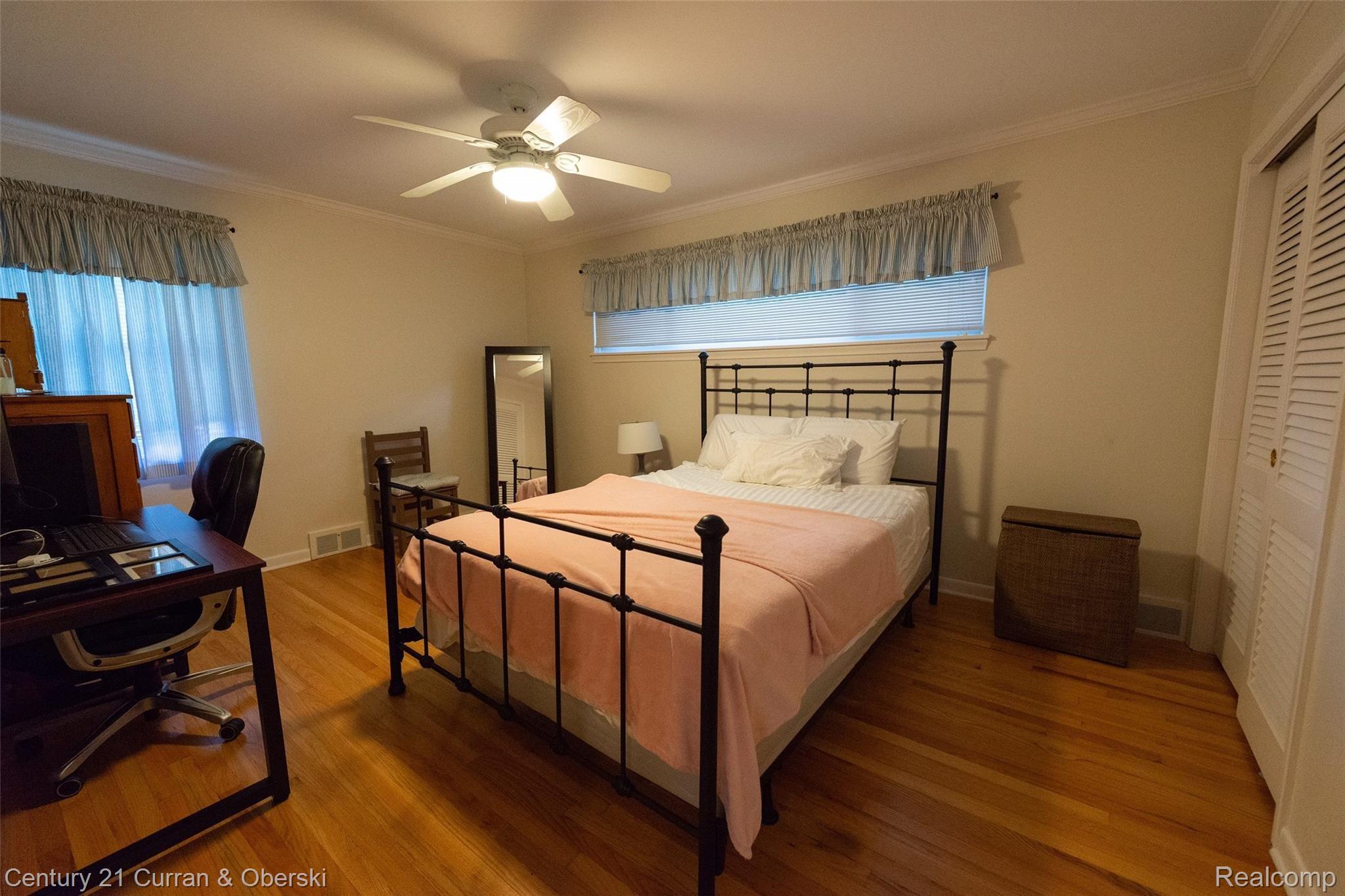 2604 South Rochester Road, Unit 8 Royal Oak, MI 48073 - Photo 16 of 25 Bedroom #2