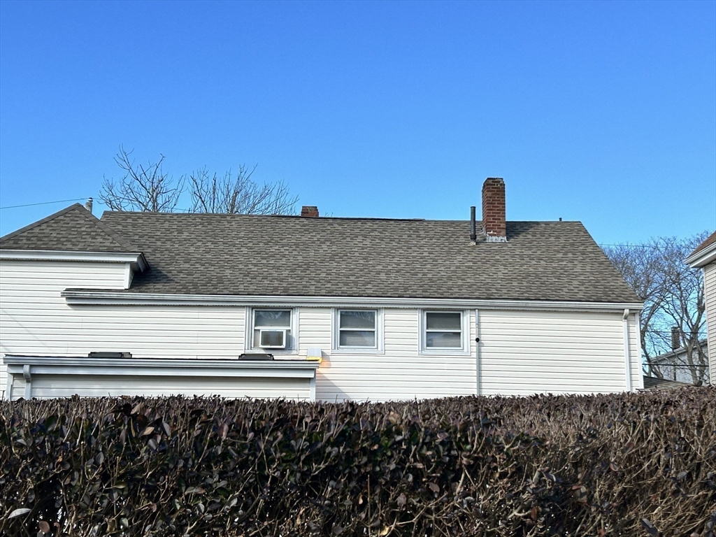 20 Shawmut Avenue New Bedford, MA 02740 - Photo 6 of 29 a view of a back yard