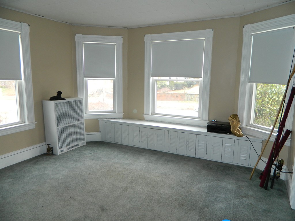 63-65 Waverley Road North Andover, MA 01845 - Photo 4 of 21 Gallery Image 4
