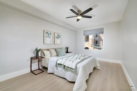 $950,000 | 12372 Carmel Country Road, Unit 207, San Diego, CA 92130