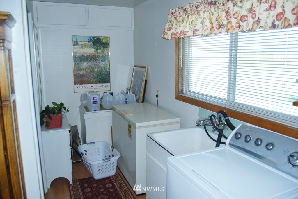 9166 Bayview Edison Road Bow, WA 98232 - Photo 13 of 15 Gallery Image 13