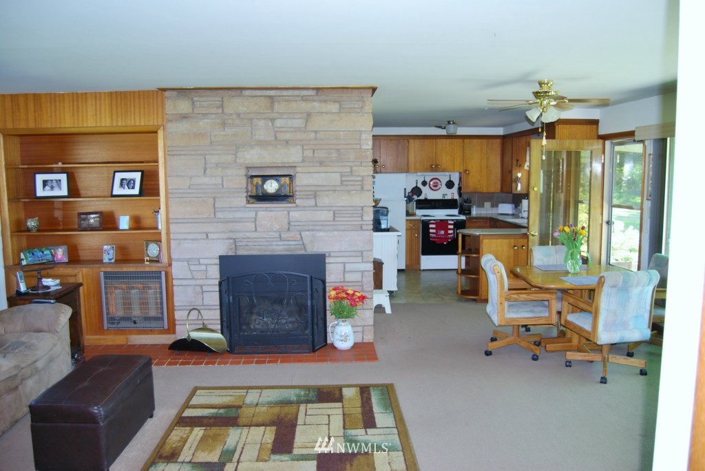 9166 Bayview Edison Road Bow, WA 98232 - Photo 6 of 15 Gallery Image 6