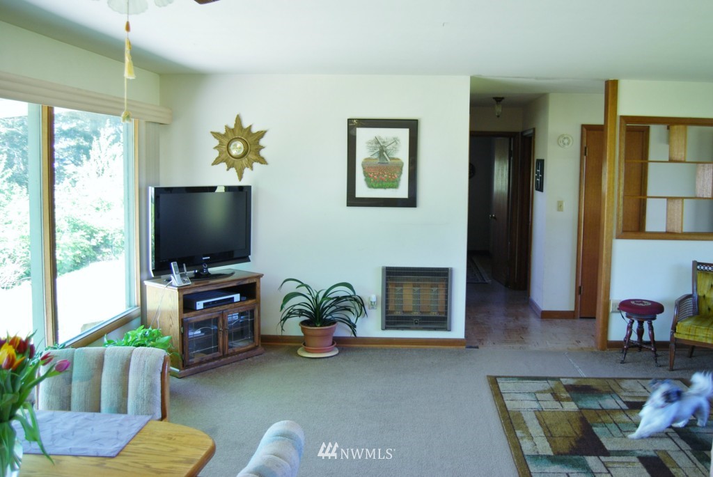9166 Bayview Edison Road Bow, WA 98232 - Photo 8 of 15 Gallery Image 8