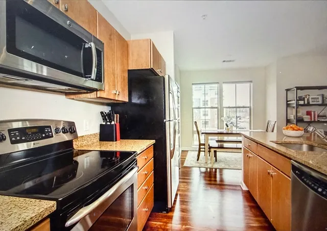 $3,500 | 3 Repton Place, Unit 3210, Watertown, MA 02472