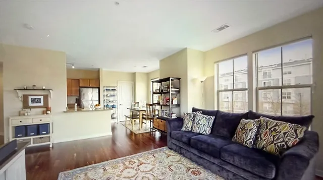 $3,500 | 3 Repton Place, Unit 3210, Watertown, MA 02472