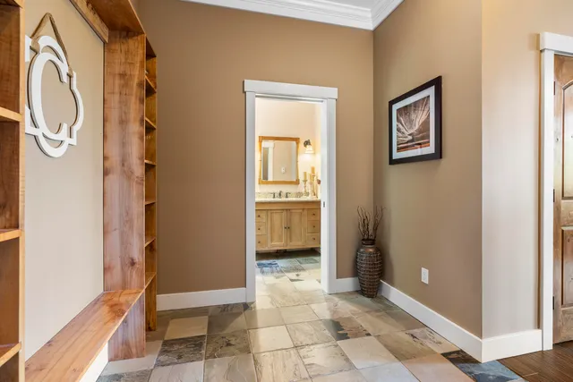 $1,099,000 | 175 Acorn Drive, Greenwood, ME 04219