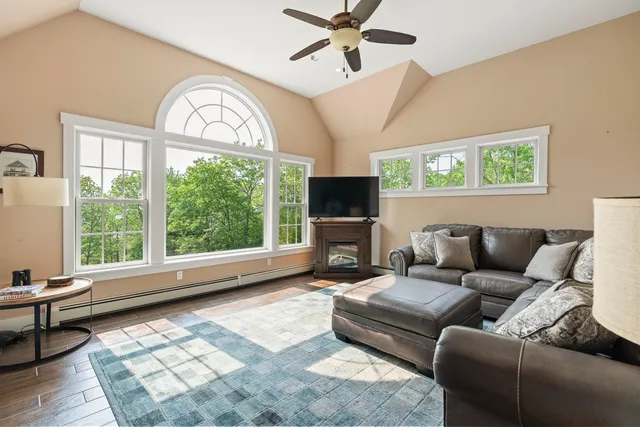 $1,099,000 | 175 Acorn Drive, Greenwood, ME 04219