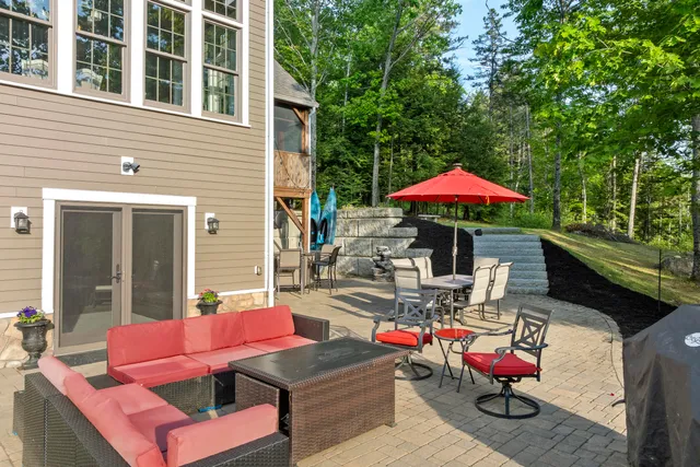 $1,099,000 | 175 Acorn Drive, Greenwood, ME 04219