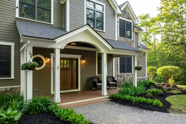 $1,099,000 | 175 Acorn Drive, Greenwood, ME 04219