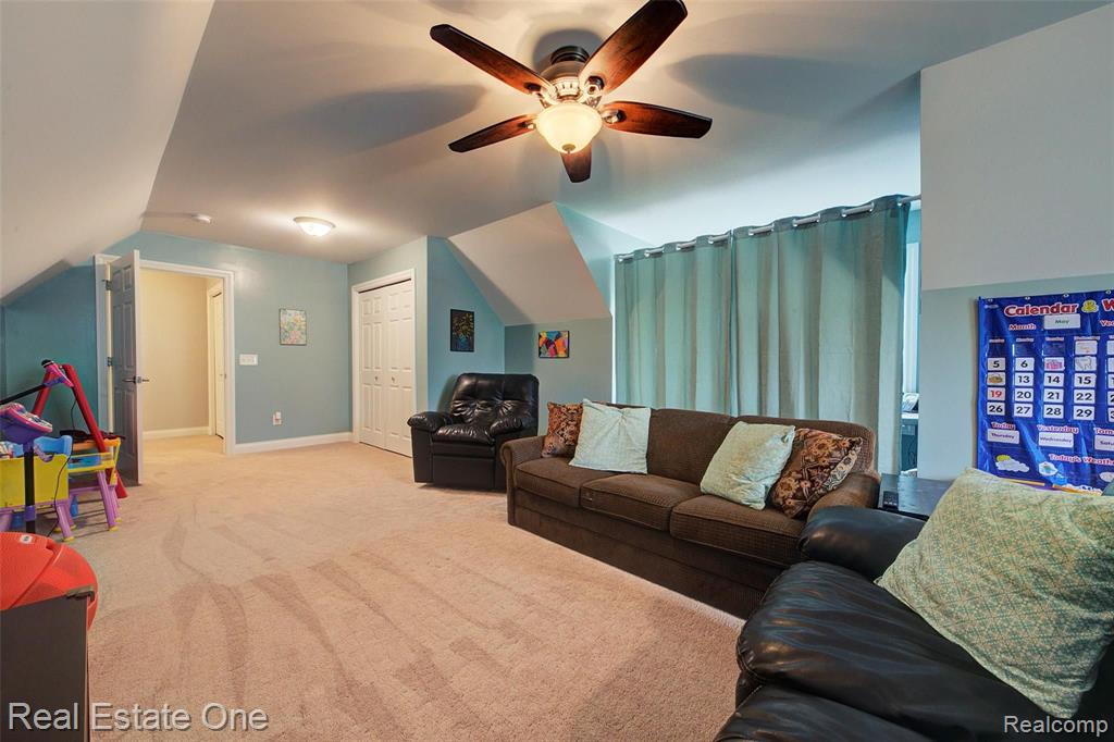 8110 Chambers Road Pinckney, MI 48169 - Photo 60 of 73