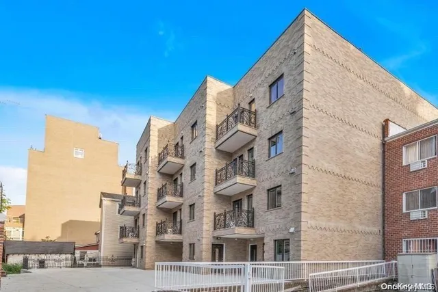 $3,190,000 | 140-07 32nd Avenue | Flushing