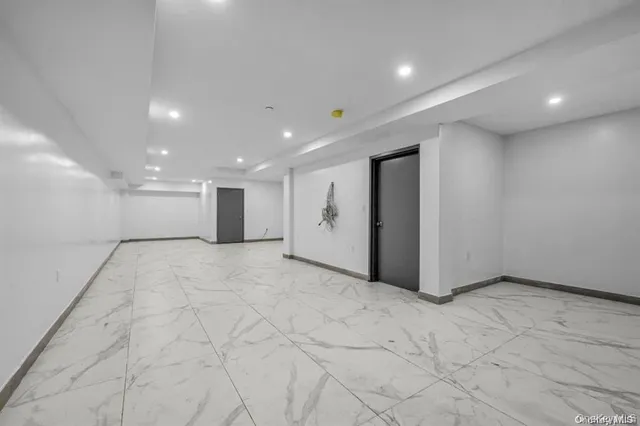 $3,190,000 | 140-07 32nd Avenue | Flushing