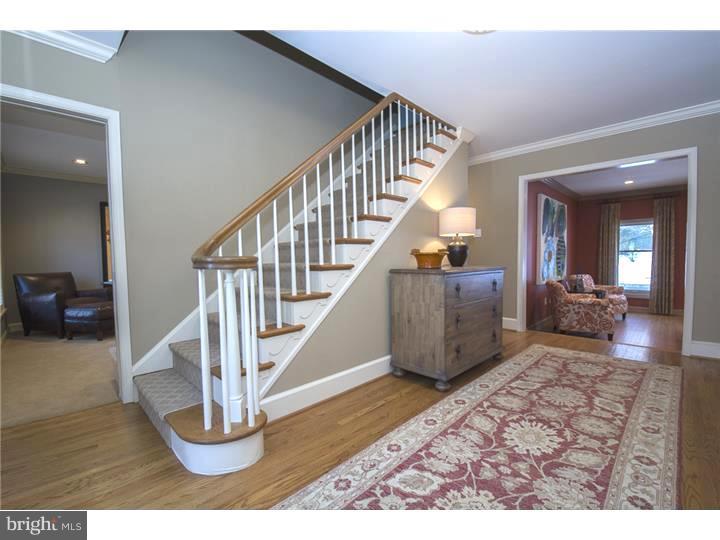 15 Ridgewood Road Radnor, PA 19087 - Photo 3 of 23 Foyer