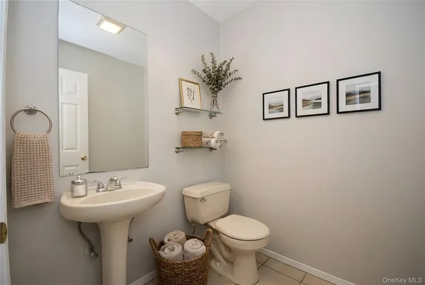 $489,999 | 359 Colonial Circle, Unit 359, Manorville, NY 11949