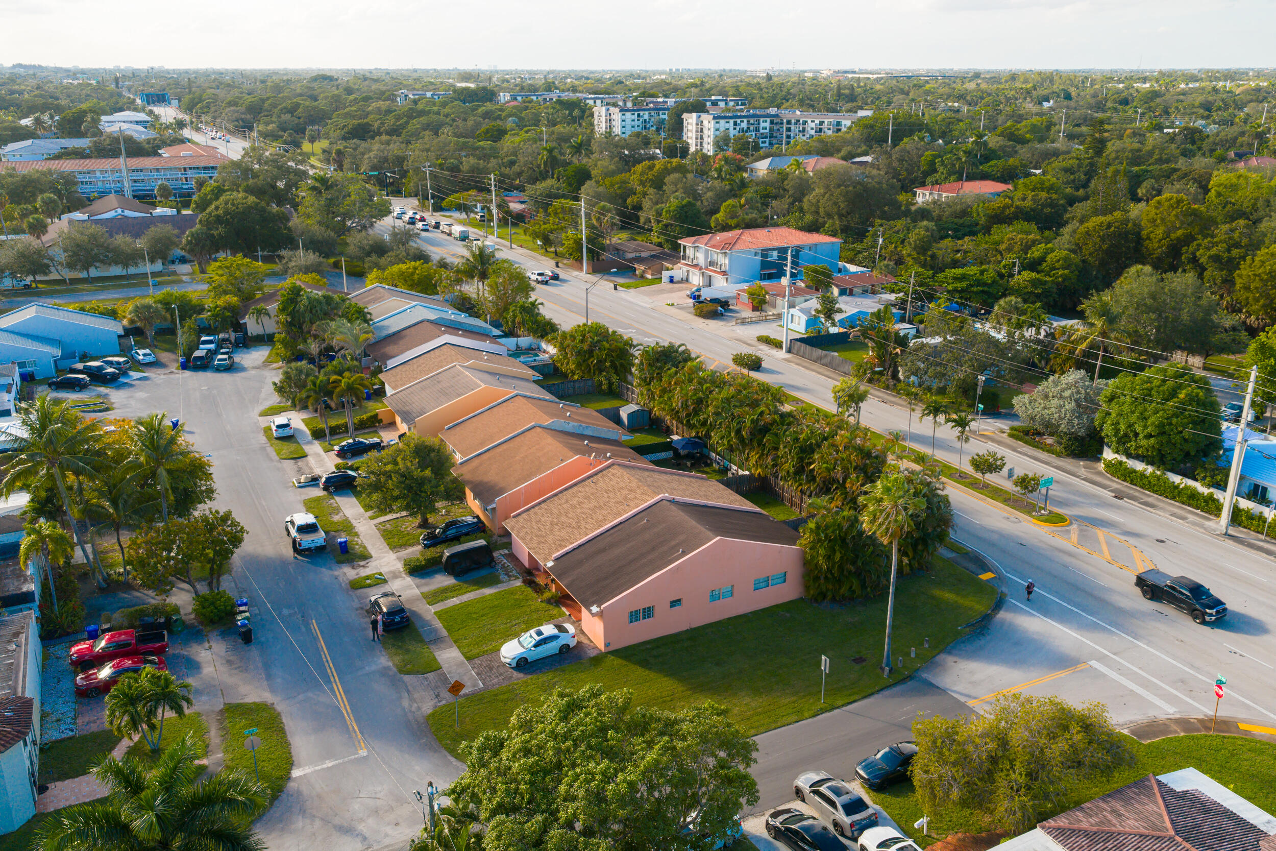 801 Southwest 12th Place Fort Lauderdale, FL 33315 - Photo 18 of 26 an aerial view of a house with a garden