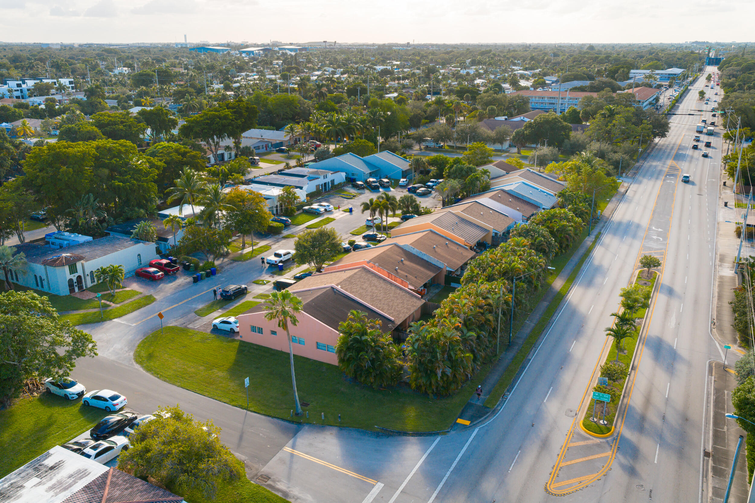 801 Southwest 12th Place Fort Lauderdale, FL 33315 - Photo 19 of 26 an aerial view of residential houses with outdoor space and pool