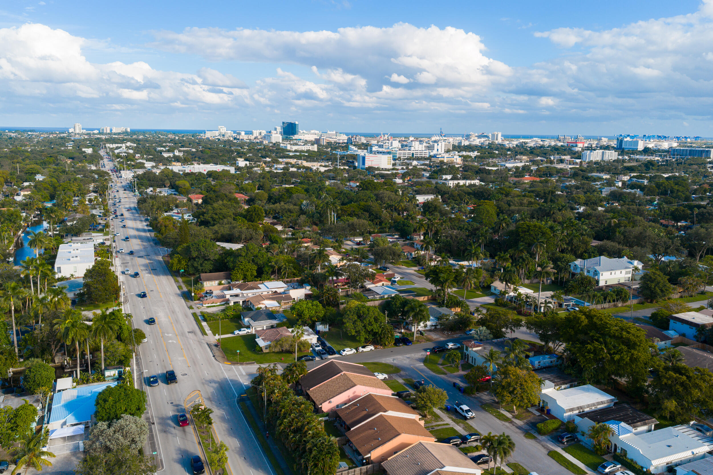 801 Southwest 12th Place Fort Lauderdale, FL 33315 - Photo 21 of 26 an aerial view of city and lake