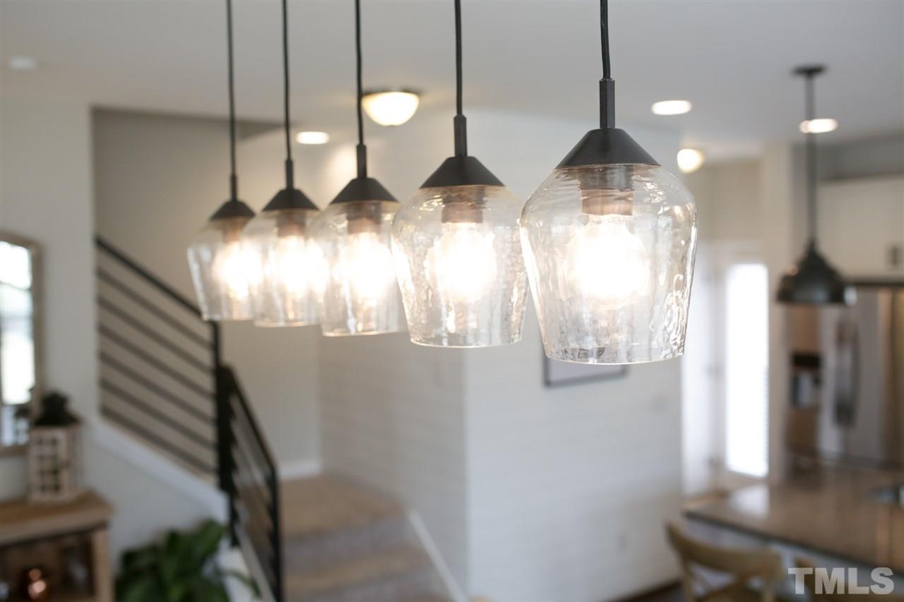 1147 Metropolitan Drive Durham, NC 27713 - Photo 3 of 30