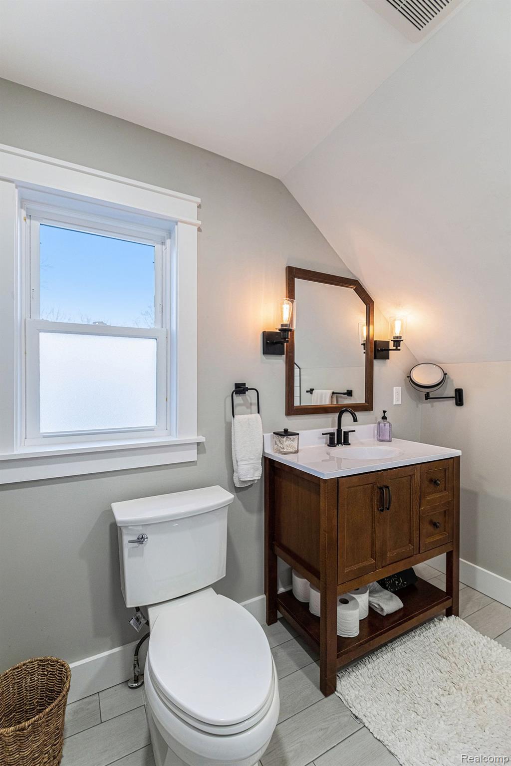 176 Turner Street Romeo, MI 48065 - Photo 19 of 28 Gallery Image 19