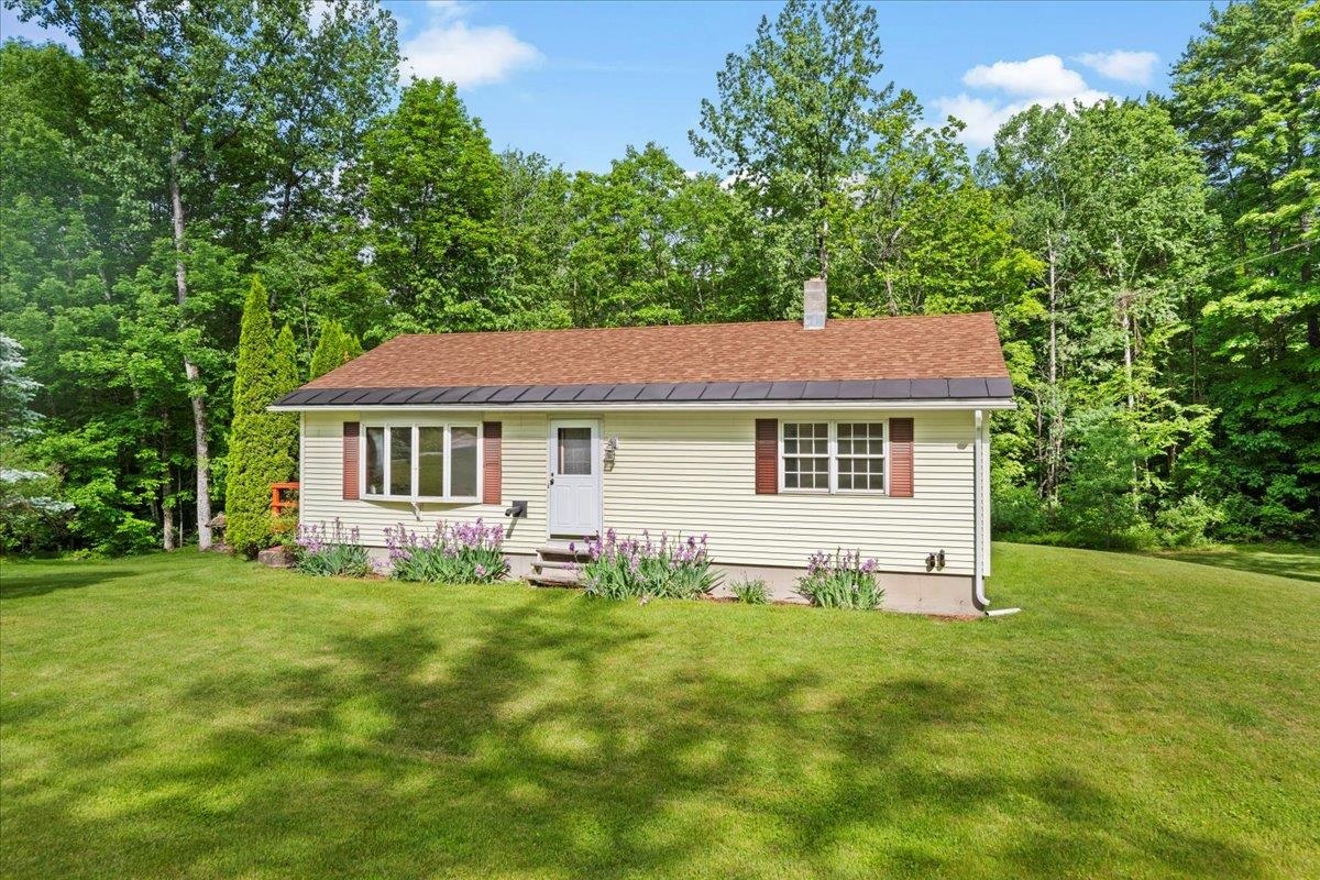 408 Dunlap Farm Road Sunderland, VT 05250 - Photo 11 of 24 Gallery Image 11