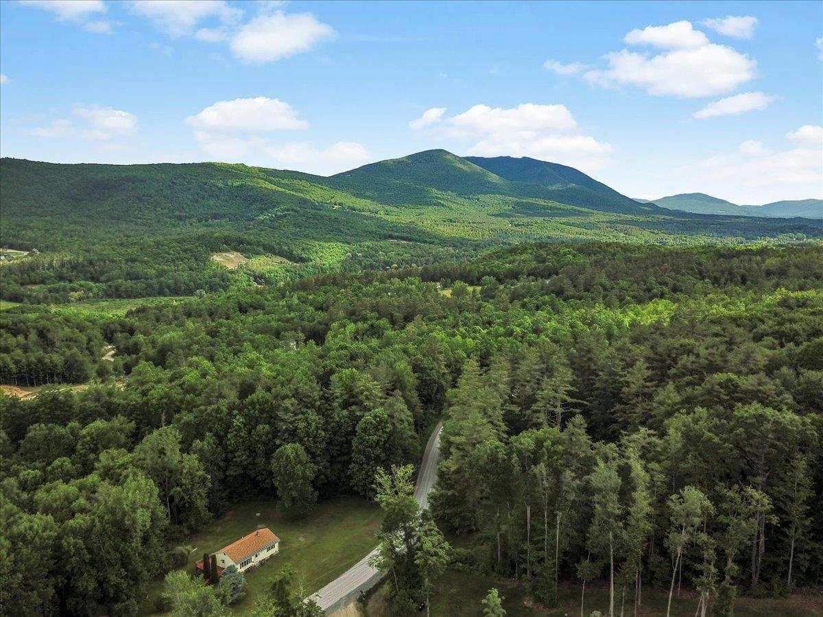 408 Dunlap Farm Road Sunderland, VT 05250 - Photo 2 of 24 Gallery Image 2