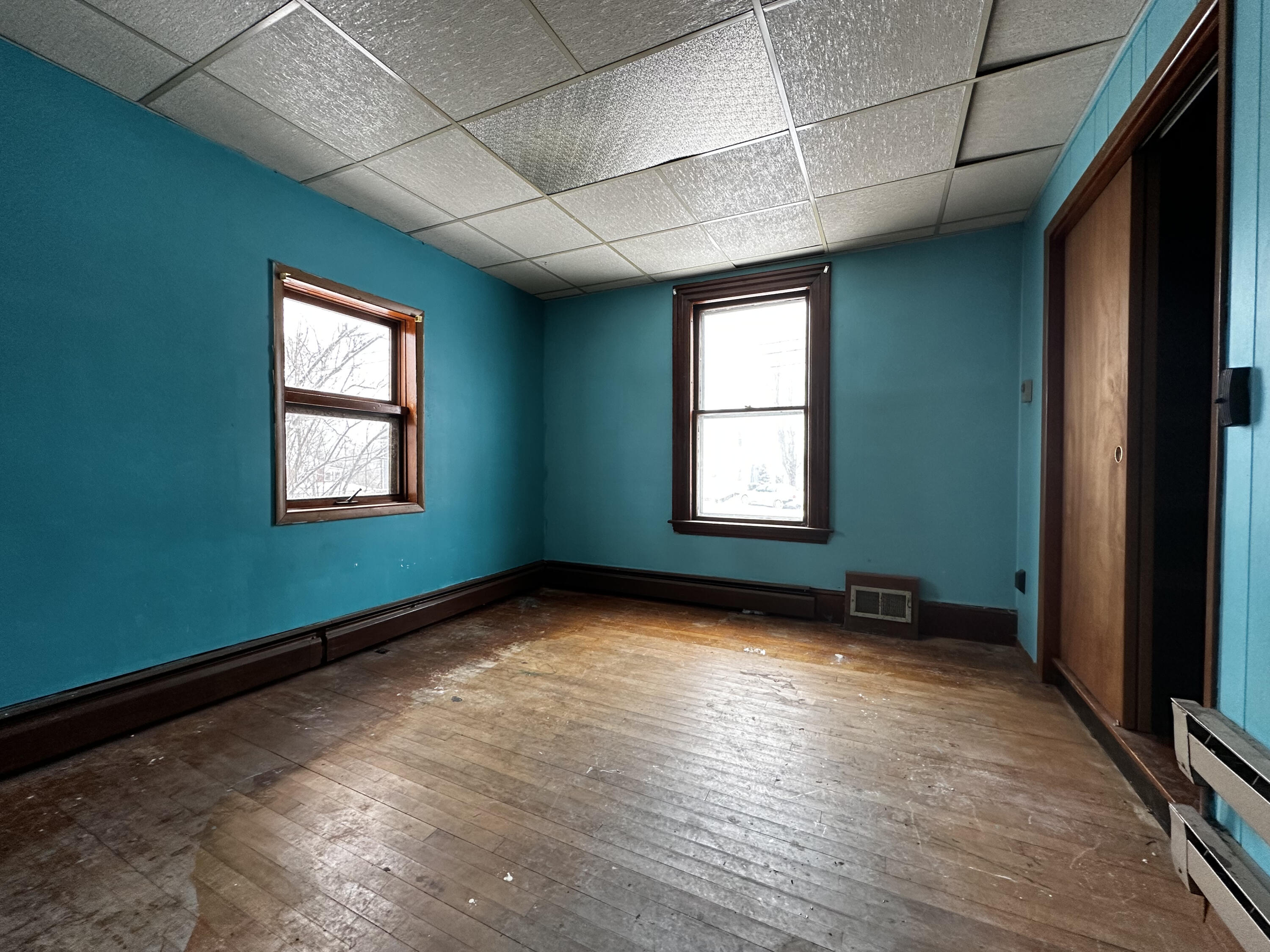 4 3rd Street Presque Isle, ME 04769 - Photo 5 of 29 Unit 1 Bed 1