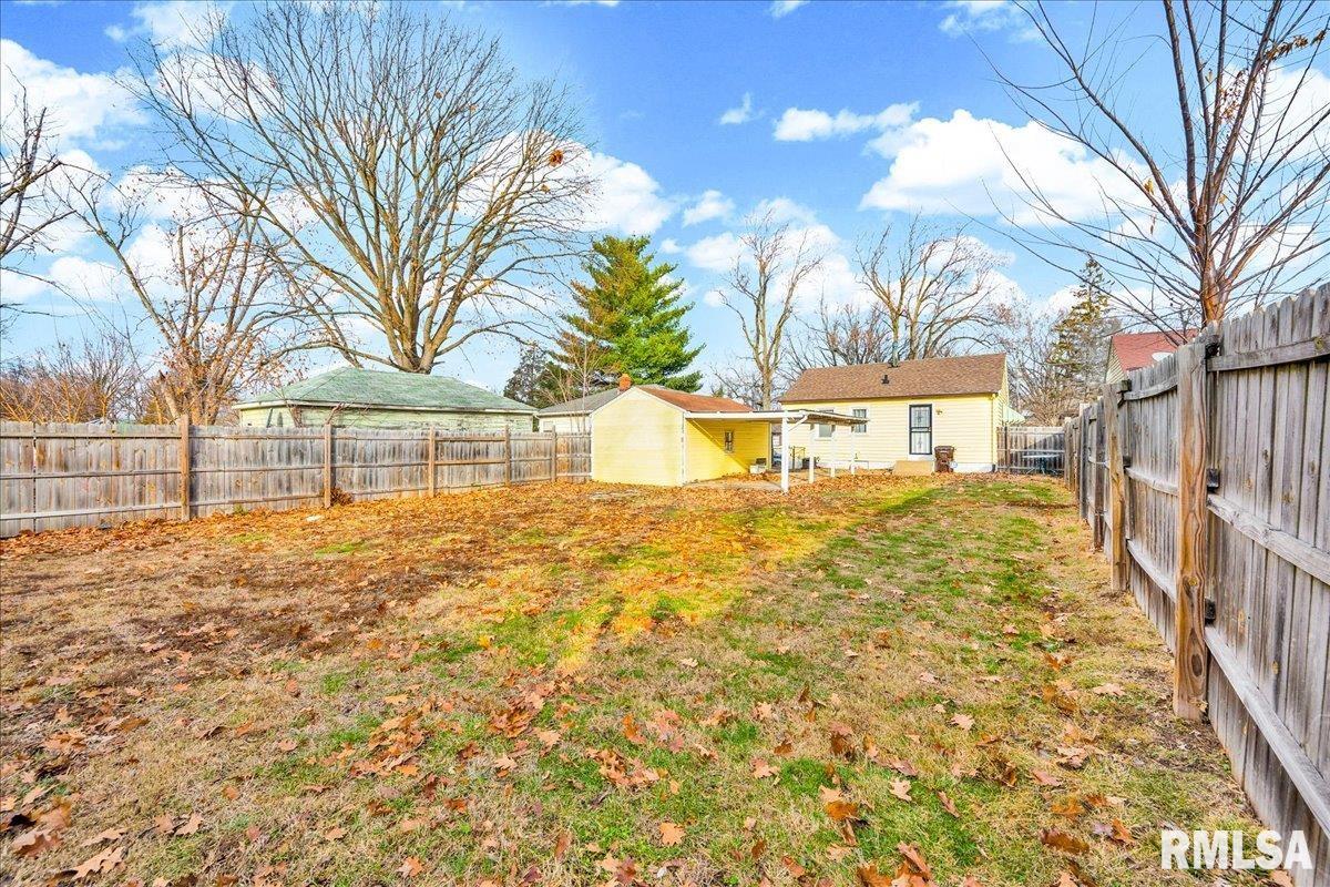 2304 West Proctor Street Peoria, IL 61605 - Photo 18 of 24