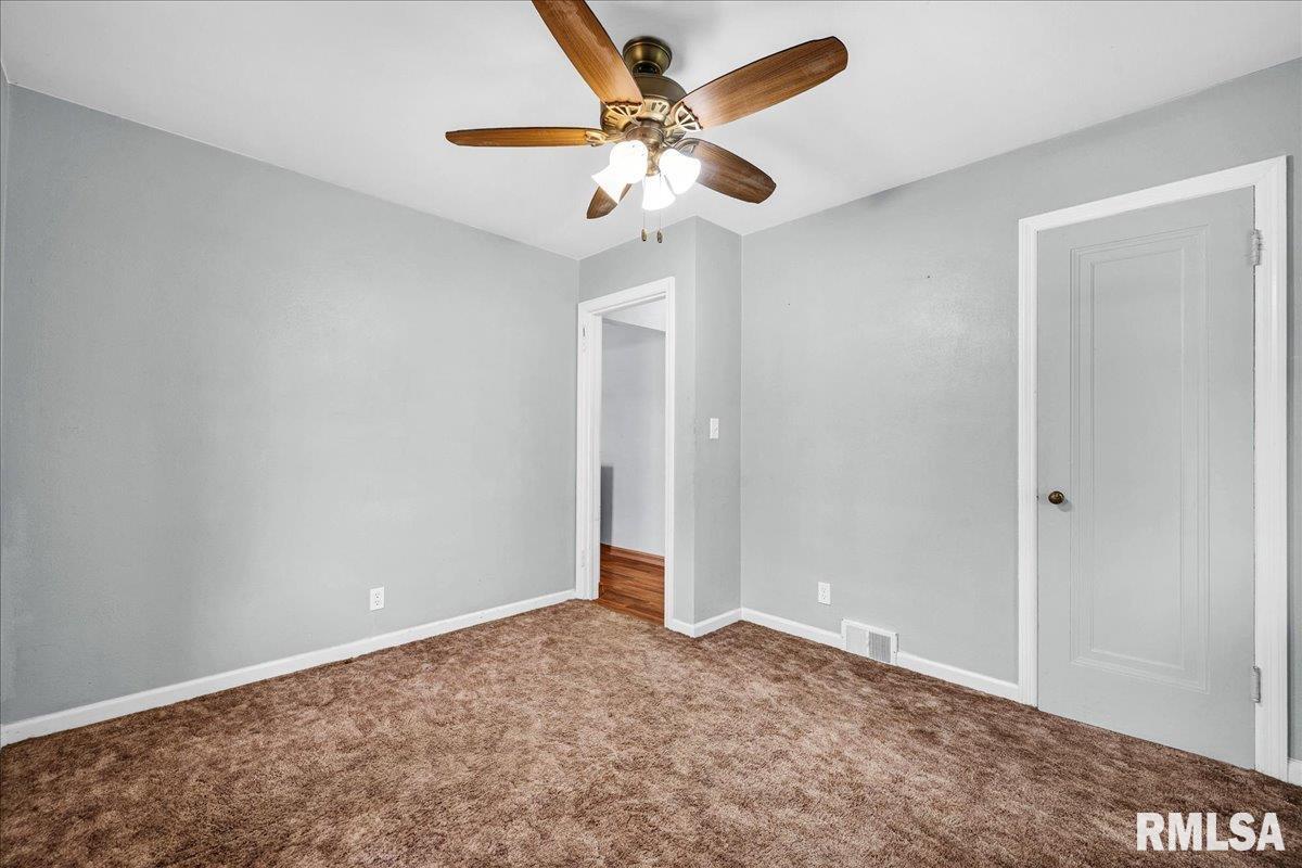 2304 West Proctor Street Peoria, IL 61605 - Photo 9 of 24