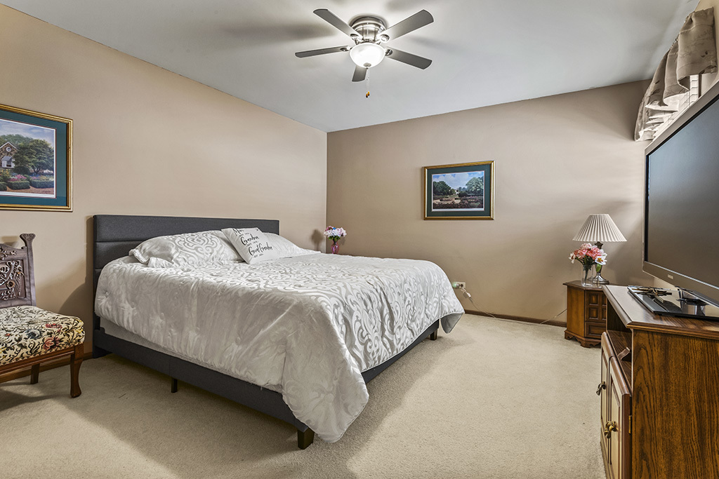 22 West Maple Lane, Unit 22 Palos Heights, IL 60463 - Photo 18 of 26