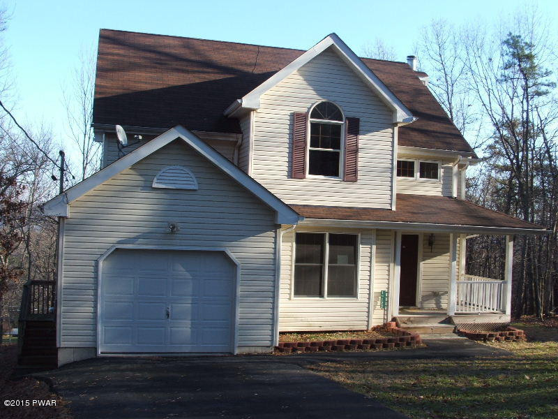 2109 Lakeview Road Bushkill, PA 18324 - Photo 7 of 9 Gallery Image 7