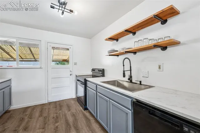 $320,000 | 1632 Hollywood Drive, Pueblo, CO 81005