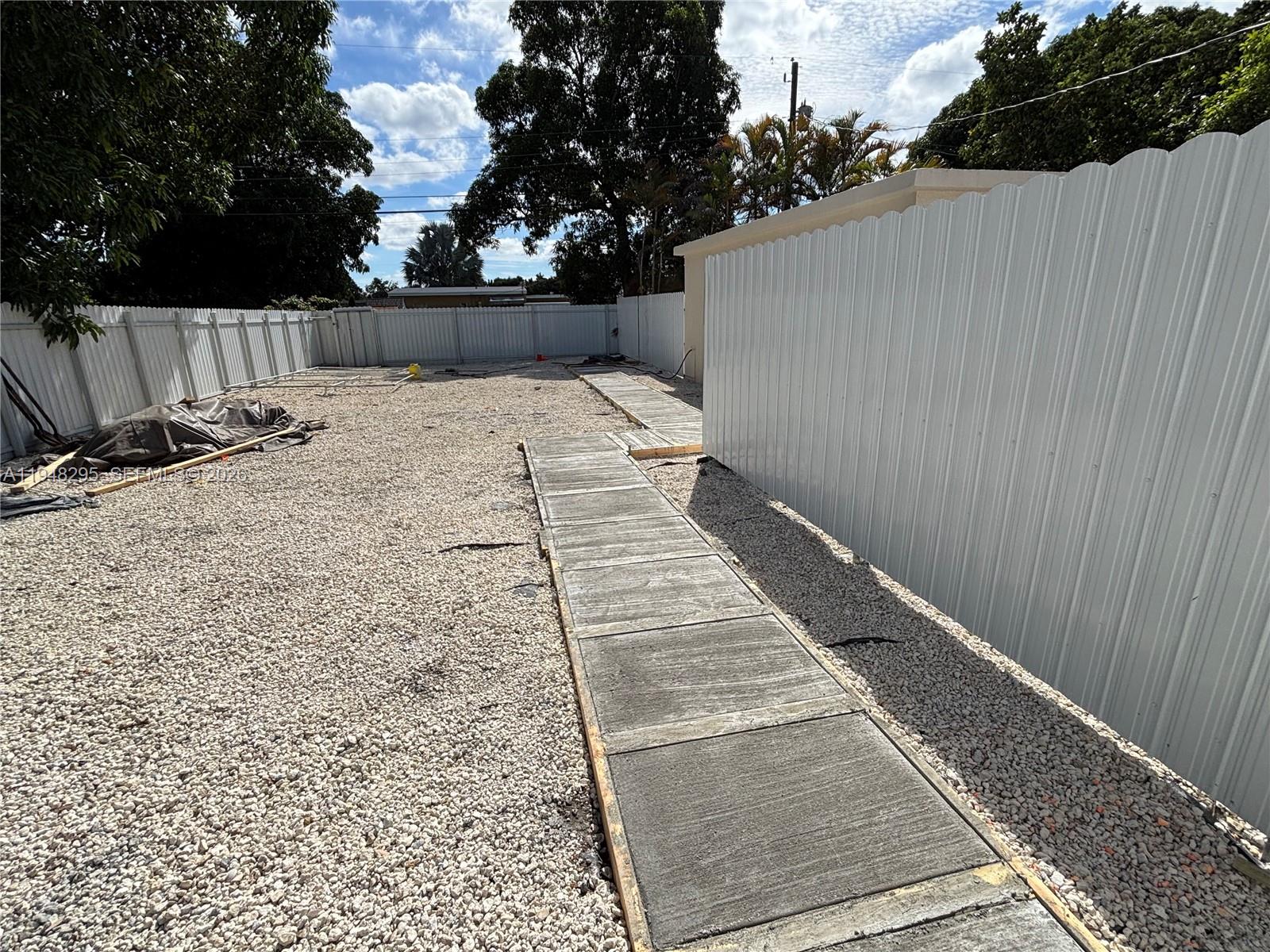 30 East 44th Street, Unit 30 Hialeah, FL 33013 - Photo 4 of 16 a view of terrace