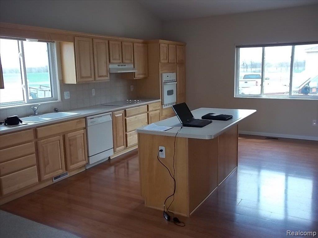 3491 Brogan Road Stockbridge, MI 49285 - Photo 11 of 15 Kitchen