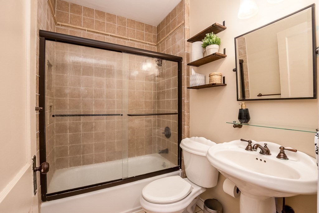 13 Altoona Road Dedham, MA 02026 - Photo 17 of 36 Gallery Image 17