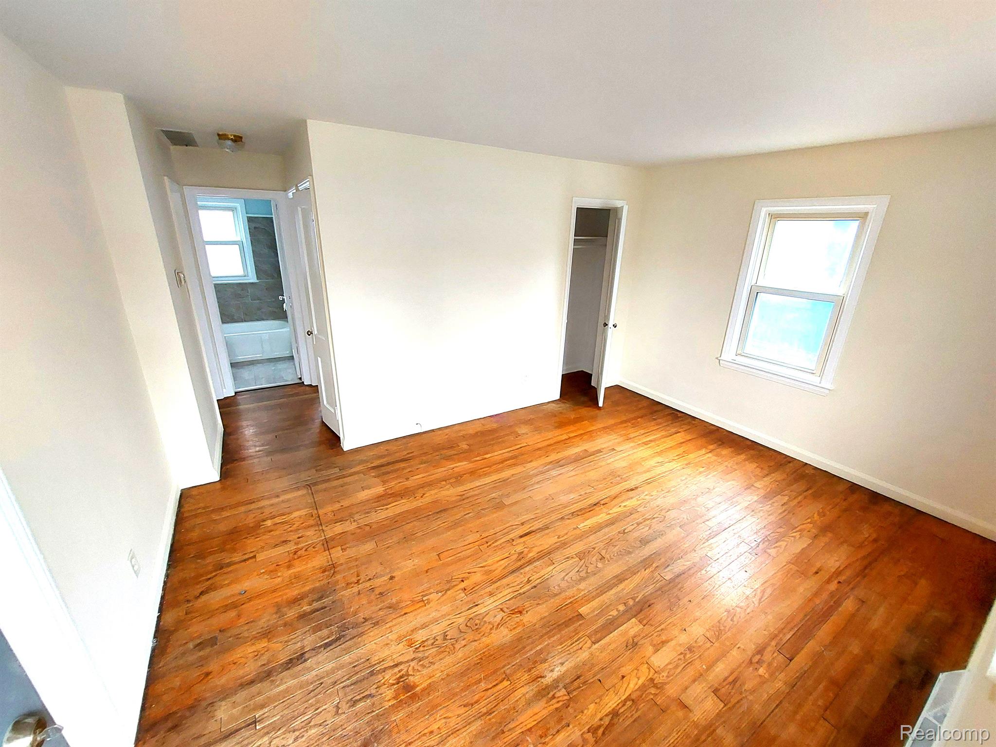 22158 Rausch Avenue Eastpointe, MI 48021 - Photo 7 of 8 Gallery Image 7