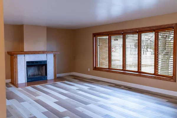 $285,000 | 202 West Maple Avenue, Scottville, MI 49454