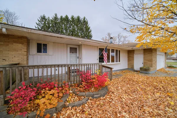 $285,000 | 202 West Maple Avenue, Scottville, MI 49454