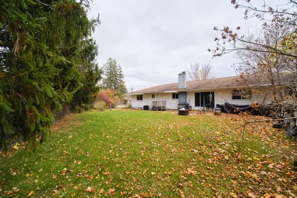 $285,000 | 202 West Maple Avenue, Scottville, MI 49454