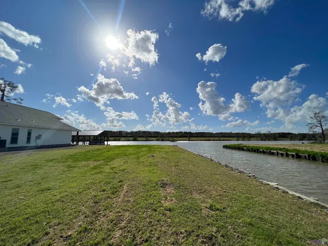 $89,900 | 112 Pier 19 Drive, Pierre Part, LA 70339