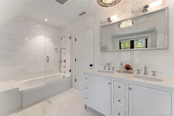 $3,595,000 | 10 Rutland Road, Scarsdale, NY 10583
