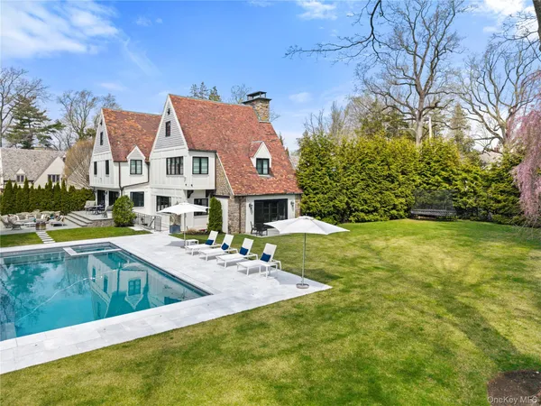$3,595,000 | 10 Rutland Road, Scarsdale, NY 10583